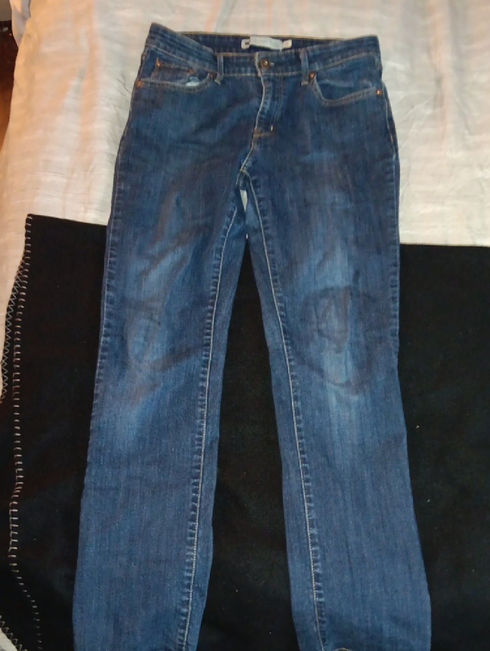 Levi's Demi Curve Classic Rise Straight Jeans in blue with tan stitching